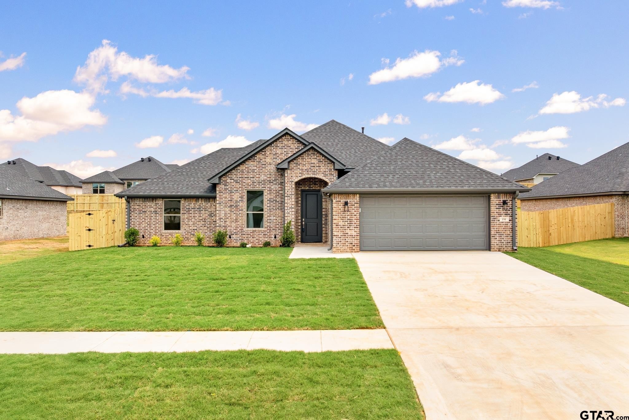 216 August Drive, Bullard, TX 75757, 4 Bedrooms Bedrooms, ,2 BathroomsBathrooms,Residential,For Sale,216 August Drive,25003124