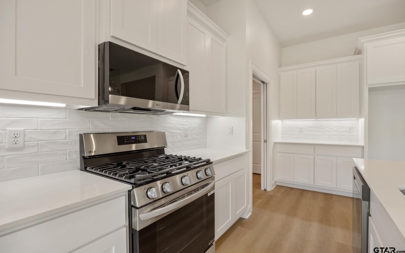 216 August Drive, Bullard, TX 75757, 4 Bedrooms Bedrooms, ,2 BathroomsBathrooms,Residential,For Sale,216 August Drive,25003124