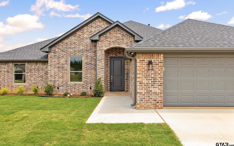 216 August Drive, Bullard, TX 75757, 4 Bedrooms Bedrooms, ,2 BathroomsBathrooms,Residential,For Sale,216 August Drive,25003124