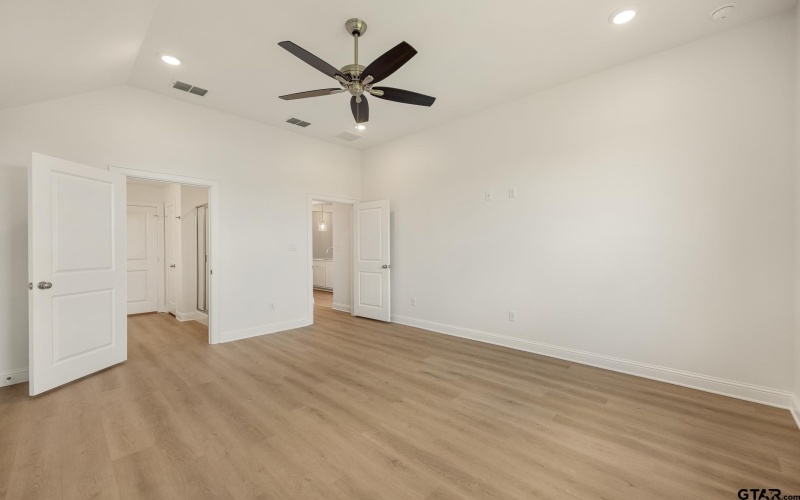 430 Mary Circle, Bullard, TX 75757, 4 Bedrooms Bedrooms, ,2 BathroomsBathrooms,Residential,For Sale,430 Mary Circle,25003126