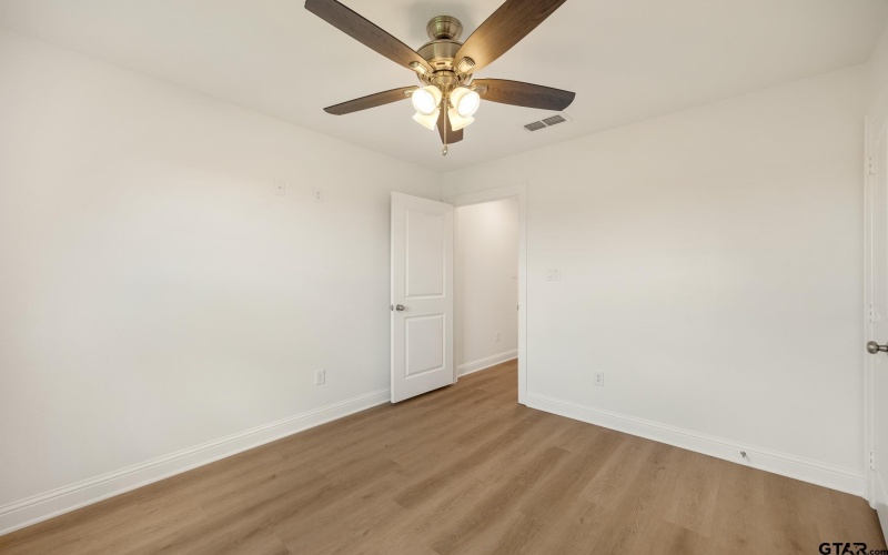 430 Mary Circle, Bullard, TX 75757, 4 Bedrooms Bedrooms, ,2 BathroomsBathrooms,Residential,For Sale,430 Mary Circle,25003126