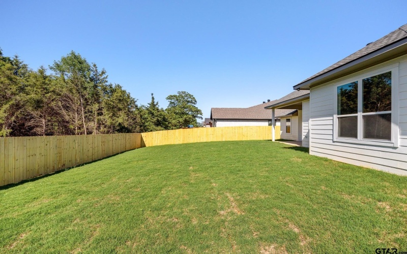 217 August Drive, Bullard, TX 75757, 4 Bedrooms Bedrooms, ,2 BathroomsBathrooms,Residential,For Sale,217 August Drive,25003127