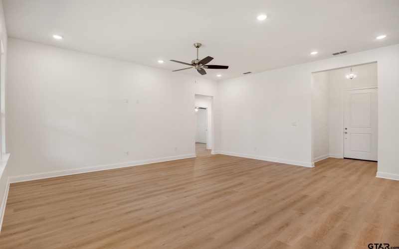 217 August Drive, Bullard, TX 75757, 4 Bedrooms Bedrooms, ,2 BathroomsBathrooms,Residential,For Sale,217 August Drive,25003127