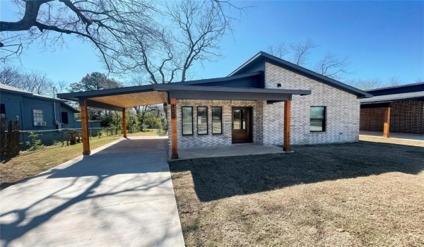 122 E Harrison Street, Denison, TX 75021, 3 Bedrooms Bedrooms, ,2 BathroomsBathrooms,Residential Lease,For Rent,122 E Harrison Street,20866587