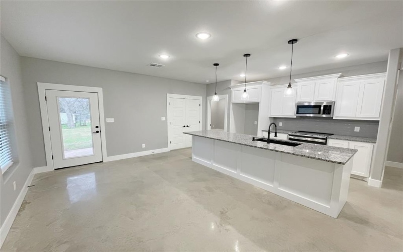 122 E Harrison Street, Denison, TX 75021, 3 Bedrooms Bedrooms, ,2 BathroomsBathrooms,Residential Lease,For Rent,122 E Harrison Street,20866587