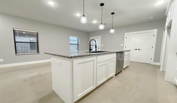 122 E Harrison Street, Denison, TX 75021, 3 Bedrooms Bedrooms, ,2 BathroomsBathrooms,Residential Lease,For Rent,122 E Harrison Street,20866587
