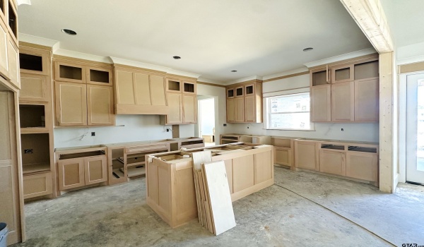 14848 Woodland Creek Dr, Tyler, TX 75706, 4 Bedrooms Bedrooms, ,3 BathroomsBathrooms,Residential,For Sale,14848 Woodland Creek Dr,25003252