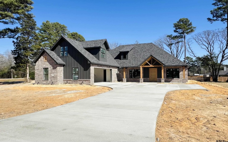 14848 Woodland Creek Dr, Tyler, TX 75706, 4 Bedrooms Bedrooms, ,3 BathroomsBathrooms,Residential,For Sale,14848 Woodland Creek Dr,25003252