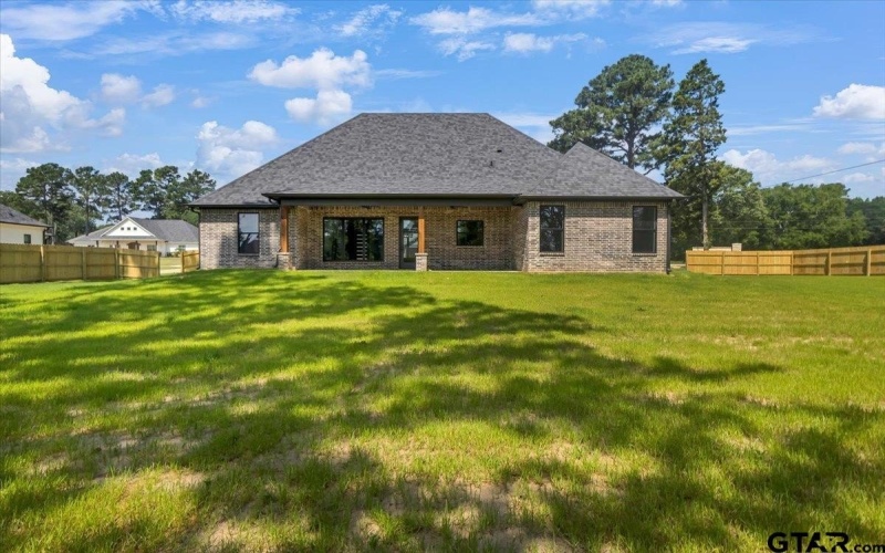 14848 Woodland Creek Dr, Tyler, TX 75706, 4 Bedrooms Bedrooms, ,3 BathroomsBathrooms,Residential,For Sale,14848 Woodland Creek Dr,25003252