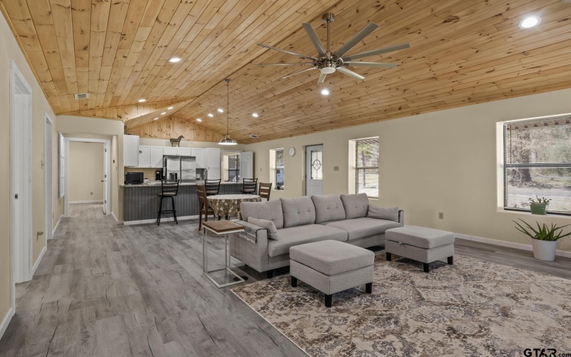 2106 FM 1647, Winnsboro, TX 75494, 3 Bedrooms Bedrooms, ,2 BathroomsBathrooms,Residential,For Sale,2106 FM 1647,25003621