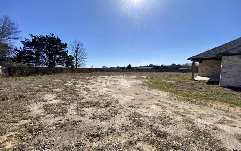 15335 County Road 196, Tyler, TX 75703, 3 Bedrooms Bedrooms, ,2 BathroomsBathrooms,Residential,For Sale,15335 County Road 196,25003631