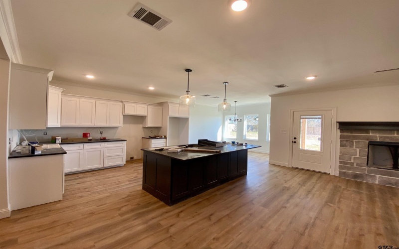 15335 County Road 196, Tyler, TX 75703, 3 Bedrooms Bedrooms, ,2 BathroomsBathrooms,Residential,For Sale,15335 County Road 196,25003631
