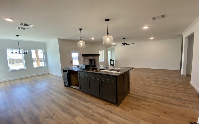 15335 County Road 196, Tyler, TX 75703, 3 Bedrooms Bedrooms, ,2 BathroomsBathrooms,Residential,For Sale,15335 County Road 196,25003631