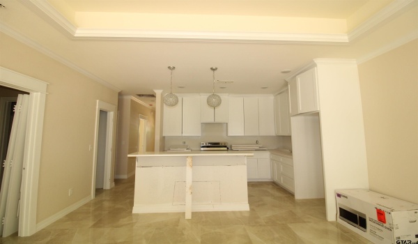 1100 N Bois D Arc, Tyler, TX 75702, 3 Bedrooms Bedrooms, ,2 BathroomsBathrooms,Residential,For Sale,1100 N Bois D Arc,25003789