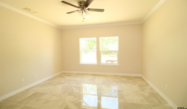 1100 N Bois D Arc, Tyler, TX 75702, 3 Bedrooms Bedrooms, ,2 BathroomsBathrooms,Residential,For Sale,1100 N Bois D Arc,25003789