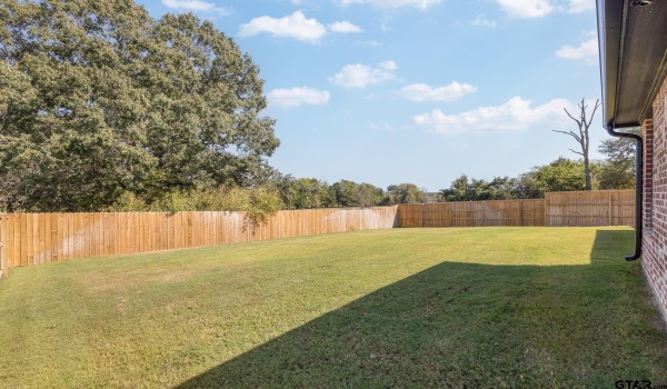 106 Sides Blvd, Bullard, TX 75757, 4 Habitaciones Habitaciones , ,2 BañosBaños,Residential,En Venta,106 Sides Blvd,25003840