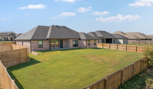 106 Sides Blvd, Bullard, TX 75757, 4 Habitaciones Habitaciones , ,2 BañosBaños,Residential,En Venta,106 Sides Blvd,25003840