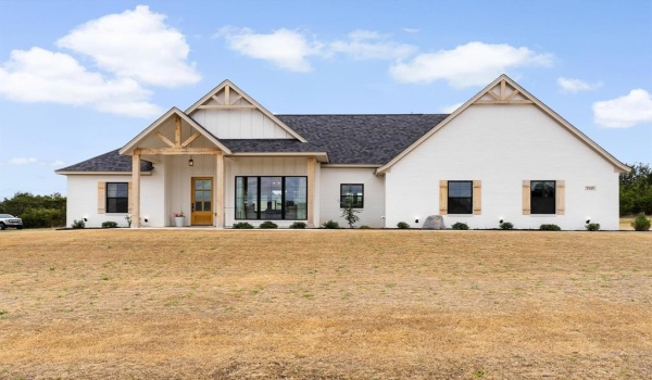 3143 Infinity Drive, Weatherford, TX 76087, 3 Bedrooms Bedrooms, ,2 BathroomsBathrooms,Residential,For Sale,3143 Infinity Drive,20866592