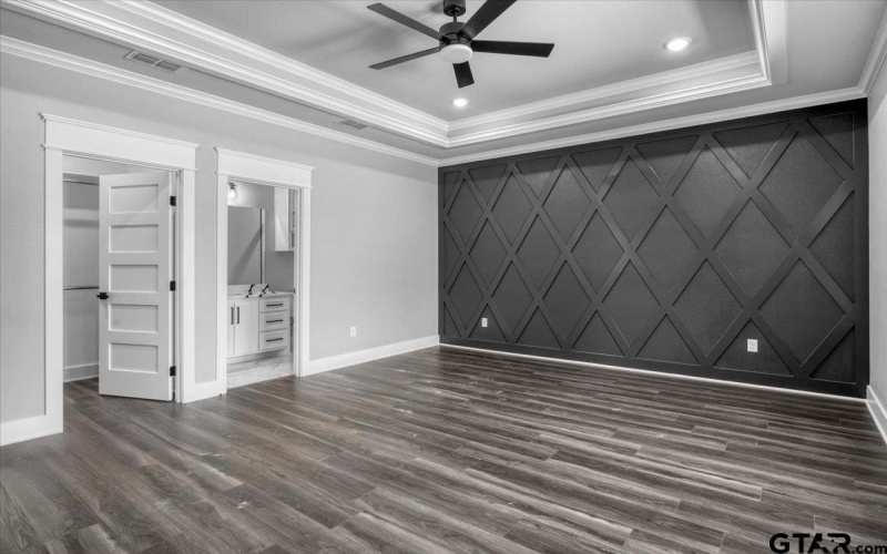 12717 Hillcrest Rd, Tyler, TX 75708, 3 Habitaciones Habitaciones , ,2 BañosBaños,Residential,En Venta,12717 Hillcrest Rd,25004066