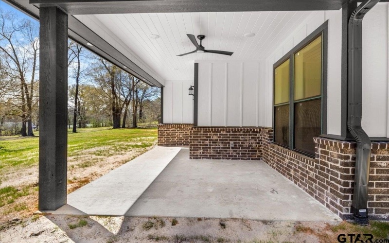 12717 Hillcrest Rd, Tyler, TX 75708, 3 Habitaciones Habitaciones , ,2 BañosBaños,Residential,En Venta,12717 Hillcrest Rd,25004066