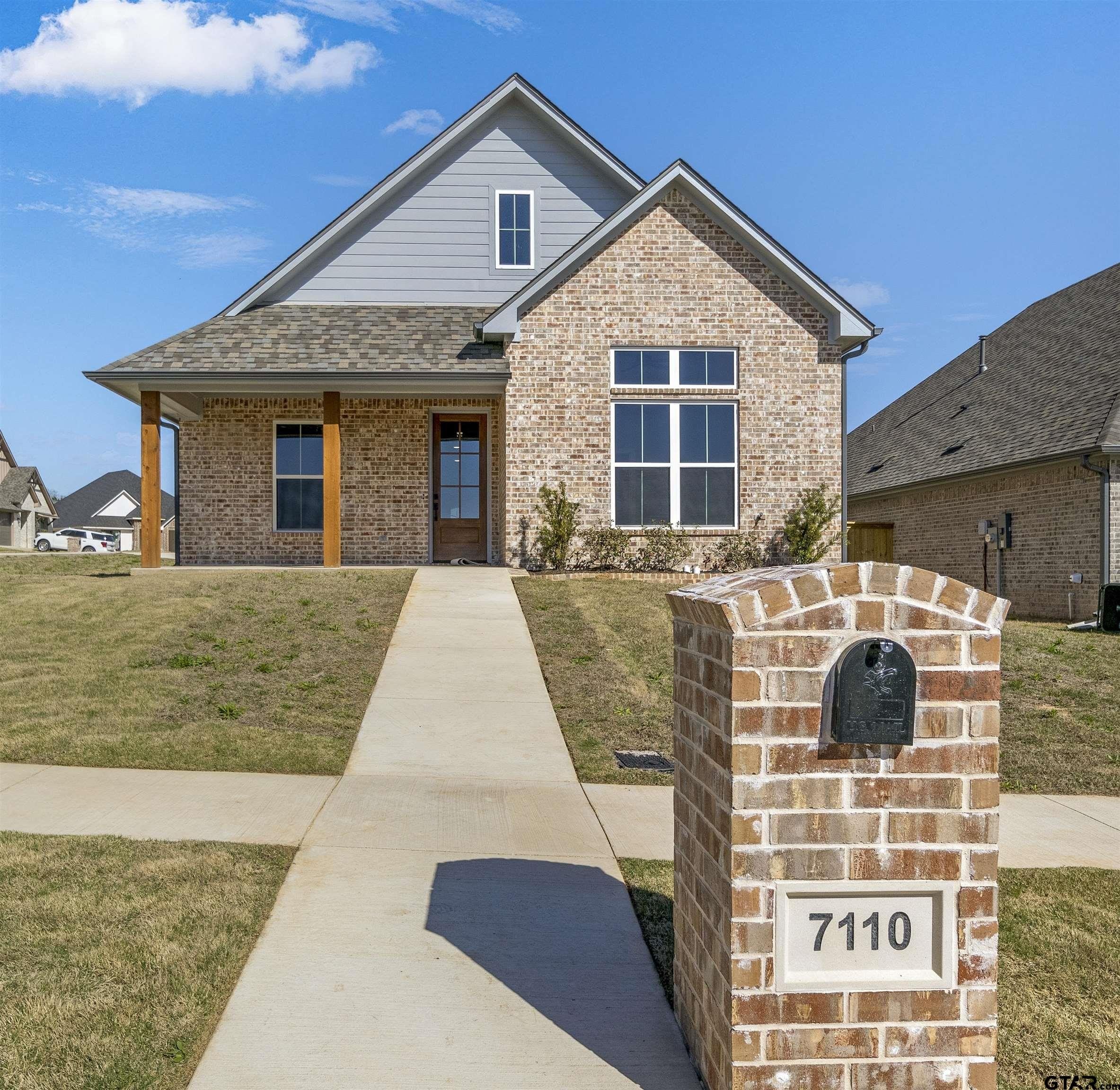 7110 Alexander, Tyler, TX 75707, 4 Bedrooms Bedrooms, ,2 BathroomsBathrooms,Residential,For Sale,7110 Alexander,25004206