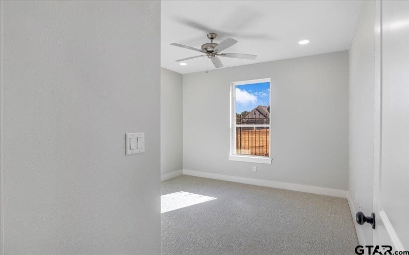 9256 Villas Ct, Tyler, TX 75703, 4 Habitaciones Habitaciones , ,2 BañosBaños,Residential,En Venta,9256 Villas Ct,25004225