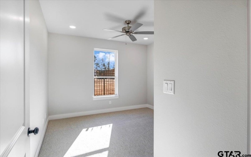 9256 Villas Ct, Tyler, TX 75703, 4 Habitaciones Habitaciones , ,2 BañosBaños,Residential,En Venta,9256 Villas Ct,25004225