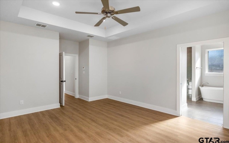 9256 Villas Ct, Tyler, TX 75703, 4 Habitaciones Habitaciones , ,2 BañosBaños,Residential,En Venta,9256 Villas Ct,25004225