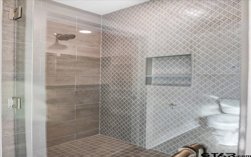 9256 Villas Ct, Tyler, TX 75703, 4 Habitaciones Habitaciones , ,2 BañosBaños,Residential,En Venta,9256 Villas Ct,25004225