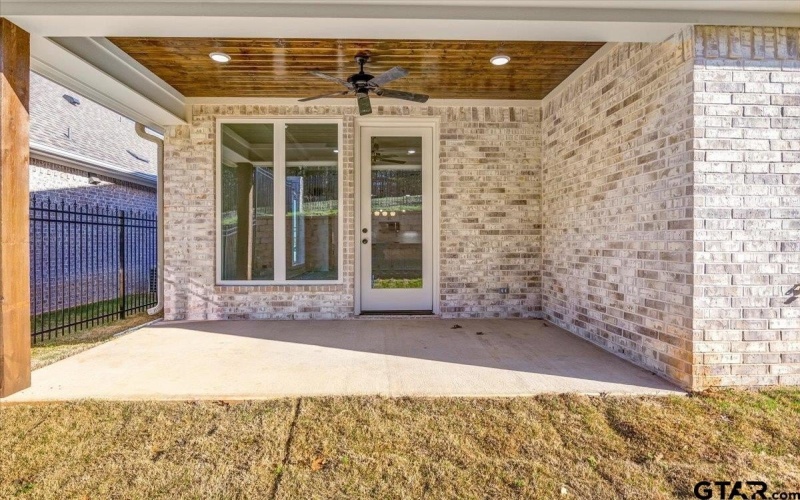 9256 Villas Ct, Tyler, TX 75703, 4 Habitaciones Habitaciones , ,2 BañosBaños,Residential,En Venta,9256 Villas Ct,25004225