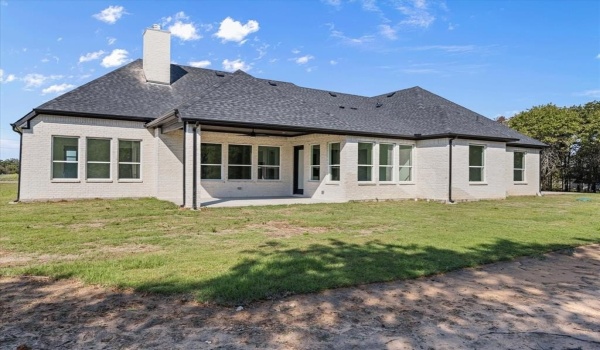 2057 Glenhollow Drive, Weatherford, TX 76088, 4 Bedrooms Bedrooms, ,3 BathroomsBathrooms,Residential,For Sale,2057 Glenhollow Drive,20866596
