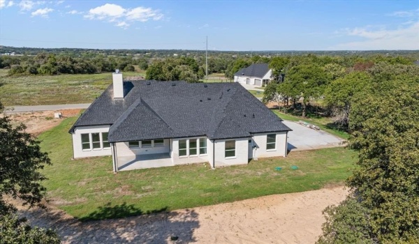 2057 Glenhollow Drive, Weatherford, TX 76088, 4 Bedrooms Bedrooms, ,3 BathroomsBathrooms,Residential,For Sale,2057 Glenhollow Drive,20866596