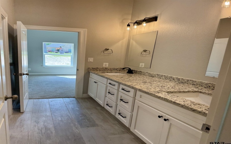 118 PR 6305, Mineola, TX 75773, 3 Bedrooms Bedrooms, ,2 BathroomsBathrooms,Residential,For Sale,118 PR 6305,25004705