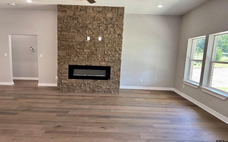 118 PR 6305, Mineola, TX 75773, 3 Bedrooms Bedrooms, ,2 BathroomsBathrooms,Residential,For Sale,118 PR 6305,25004705