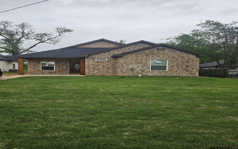 1399 W Second, Tyler, TX 75701, 3 Bedrooms Bedrooms, ,2 BathroomsBathrooms,Residential,For Sale,1399 W Second,25004760
