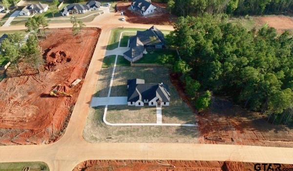 12303 Oak Grove DR, Tyler, TX 75706, 4 Bedrooms Bedrooms, ,2 BathroomsBathrooms,Residential,For Sale,12303 Oak Grove DR,25004823