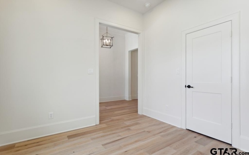 5300 Hollytree Dr, Tyler, TX 75703, 3 Habitaciones Habitaciones , ,2 BañosBaños,Residential,En Venta,5300 Hollytree Dr,25004839