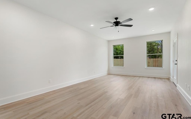 5324 Hollytree Dr, Tyler, TX 75703, 3 Habitaciones Habitaciones , ,2 BañosBaños,Residential,En Venta,5324 Hollytree Dr,25004860