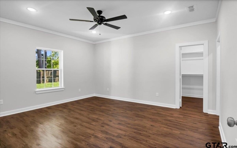 2377 Ridgley Dr, Flint, TX 75762, 3 Bedrooms Bedrooms, ,2 BathroomsBathrooms,Residential,For Sale,2377 Ridgley Dr,25004906
