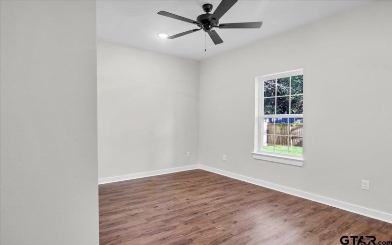 2377 Ridgley Dr, Flint, TX 75762, 3 Bedrooms Bedrooms, ,2 BathroomsBathrooms,Residential,For Sale,2377 Ridgley Dr,25004906