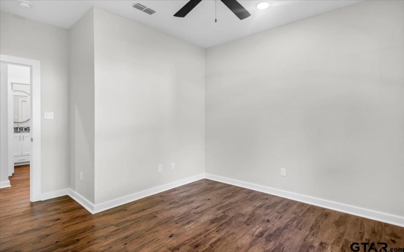 2377 Ridgley Dr, Flint, TX 75762, 3 Bedrooms Bedrooms, ,2 BathroomsBathrooms,Residential,For Sale,2377 Ridgley Dr,25004906