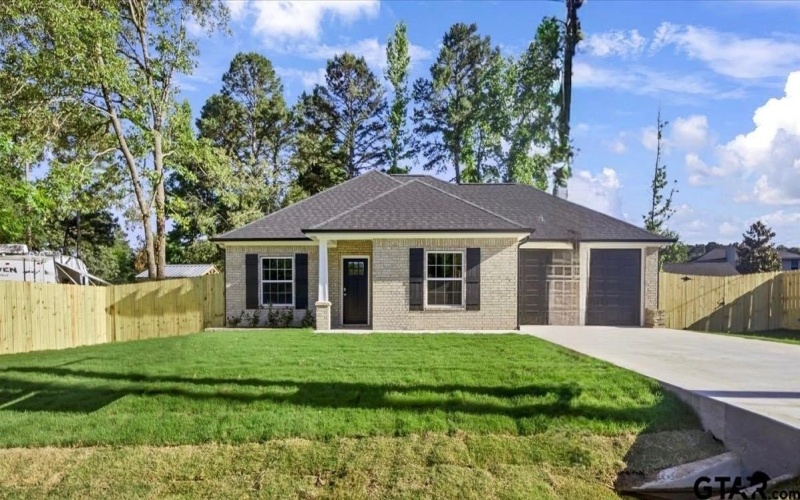 2377 Ridgley Dr, Flint, TX 75762, 3 Bedrooms Bedrooms, ,2 BathroomsBathrooms,Residential,For Sale,2377 Ridgley Dr,25004906