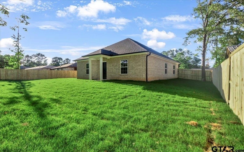 2377 Ridgley Dr, Flint, TX 75762, 3 Bedrooms Bedrooms, ,2 BathroomsBathrooms,Residential,For Sale,2377 Ridgley Dr,25004906