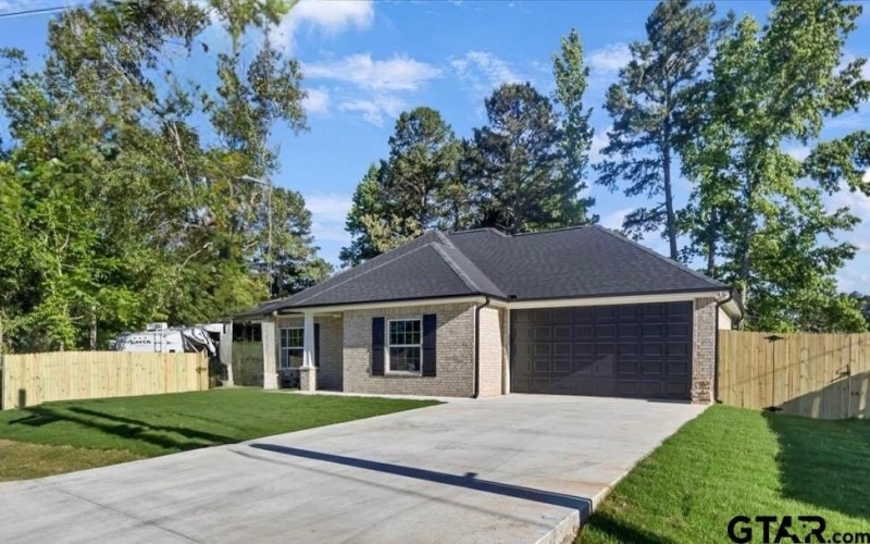 2377 Ridgley Dr, Flint, TX 75762, 3 Bedrooms Bedrooms, ,2 BathroomsBathrooms,Residential,For Sale,2377 Ridgley Dr,25004906