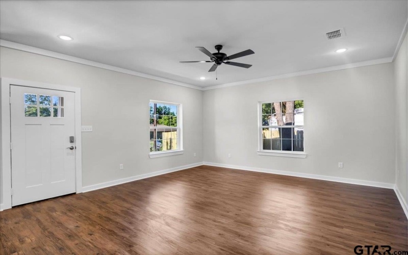 2377 Ridgley Dr, Flint, TX 75762, 3 Bedrooms Bedrooms, ,2 BathroomsBathrooms,Residential,For Sale,2377 Ridgley Dr,25004906