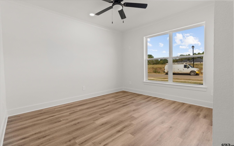 2053 Locklear Ln, Tyler, TX 75703, 4 Habitaciones Habitaciones , ,2 BañosBaños,Residential,En Venta,2053 Locklear Ln,25004922