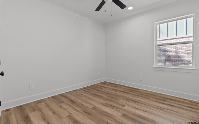 2053 Locklear Ln, Tyler, TX 75703, 4 Habitaciones Habitaciones , ,2 BañosBaños,Residential,En Venta,2053 Locklear Ln,25004922