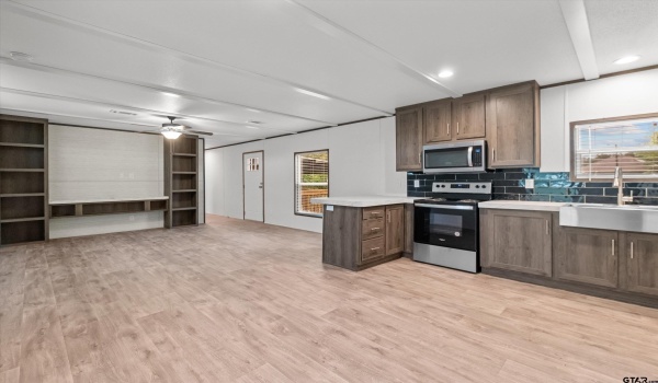 18370 County Road 322, Tyler, TX 75706, 3 Bedrooms Bedrooms, ,2 BathroomsBathrooms,Residential,For Sale,18370 County Road 322,25005177