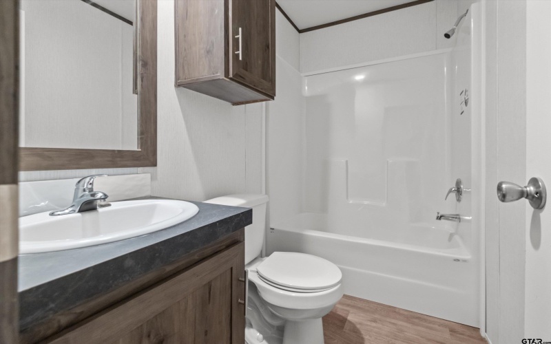 18370 County Road 322, Tyler, TX 75706, 3 Bedrooms Bedrooms, ,2 BathroomsBathrooms,Residential,For Sale,18370 County Road 322,25005177