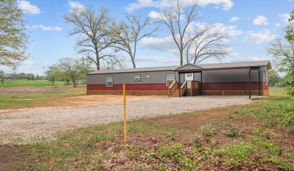 18370 County Road 322, Tyler, TX 75706, 3 Bedrooms Bedrooms, ,2 BathroomsBathrooms,Residential,For Sale,18370 County Road 322,25005177